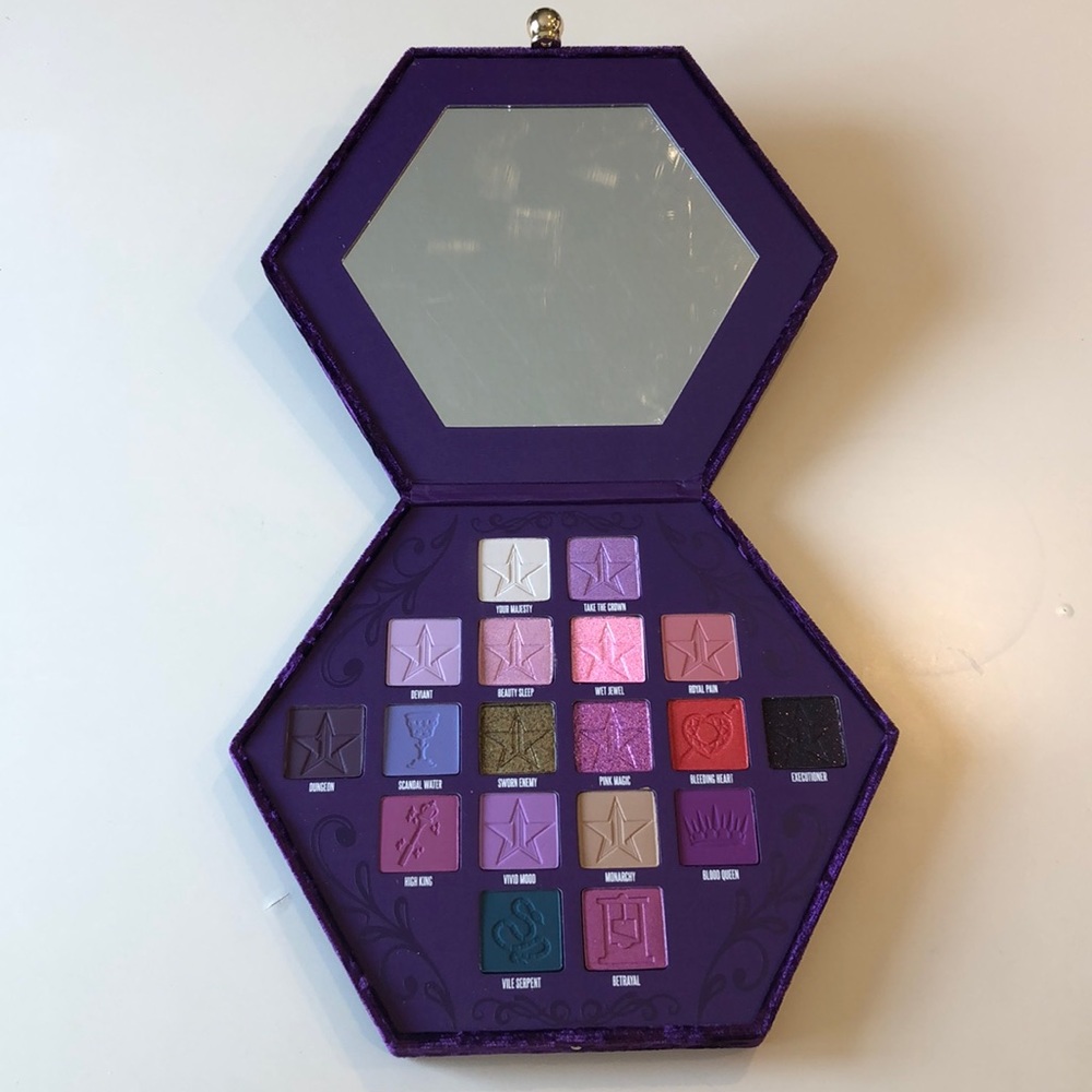 Brand new Jeffree star cosmetics blood lust pallet